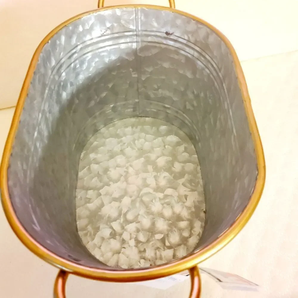 Ashland White Christmas Galvanized Tub